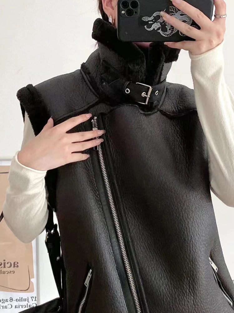 Women's Faux Leather Vest Loose Warm Moto Biker Waistcoat
