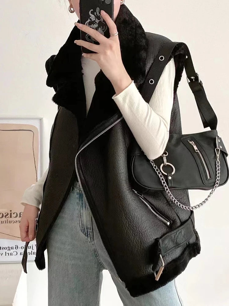 Women's Faux Leather Vest Loose Warm Moto Biker Waistcoat